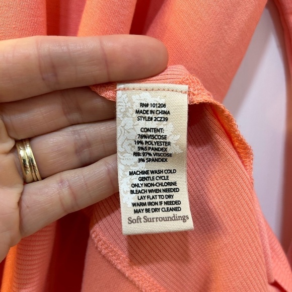 Soft Surroundings Coral Long Sleeve Tunic Super Soft Cozy Beachy Casual Sz L - Picture 10 of 11